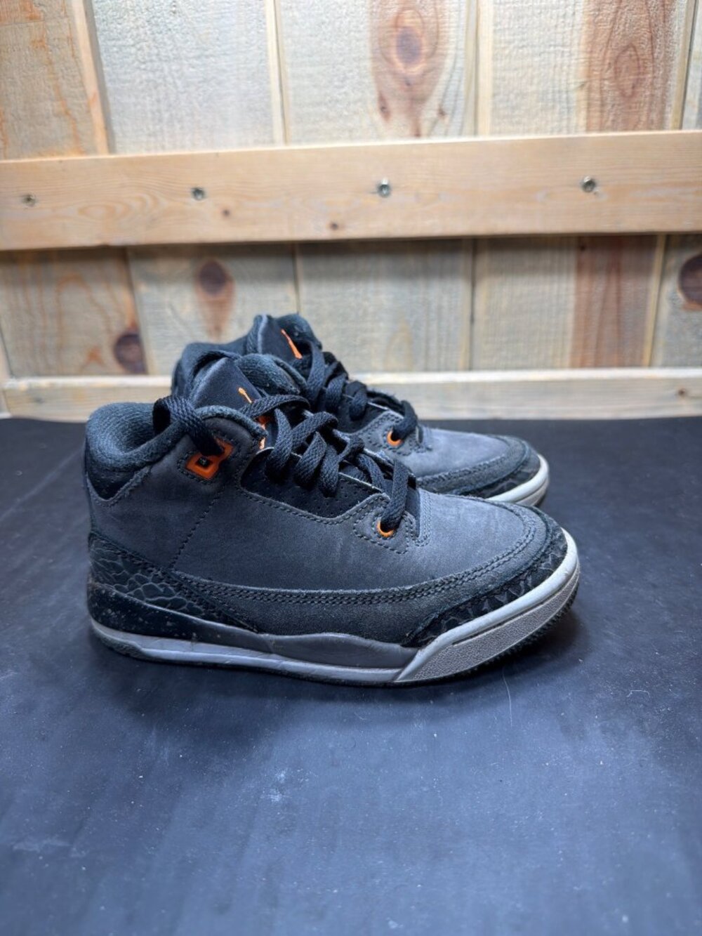 Nike Air Jordan 3 Retro PS Fear Pack Kids Size 11C Grey Orange Shoes DM0966
